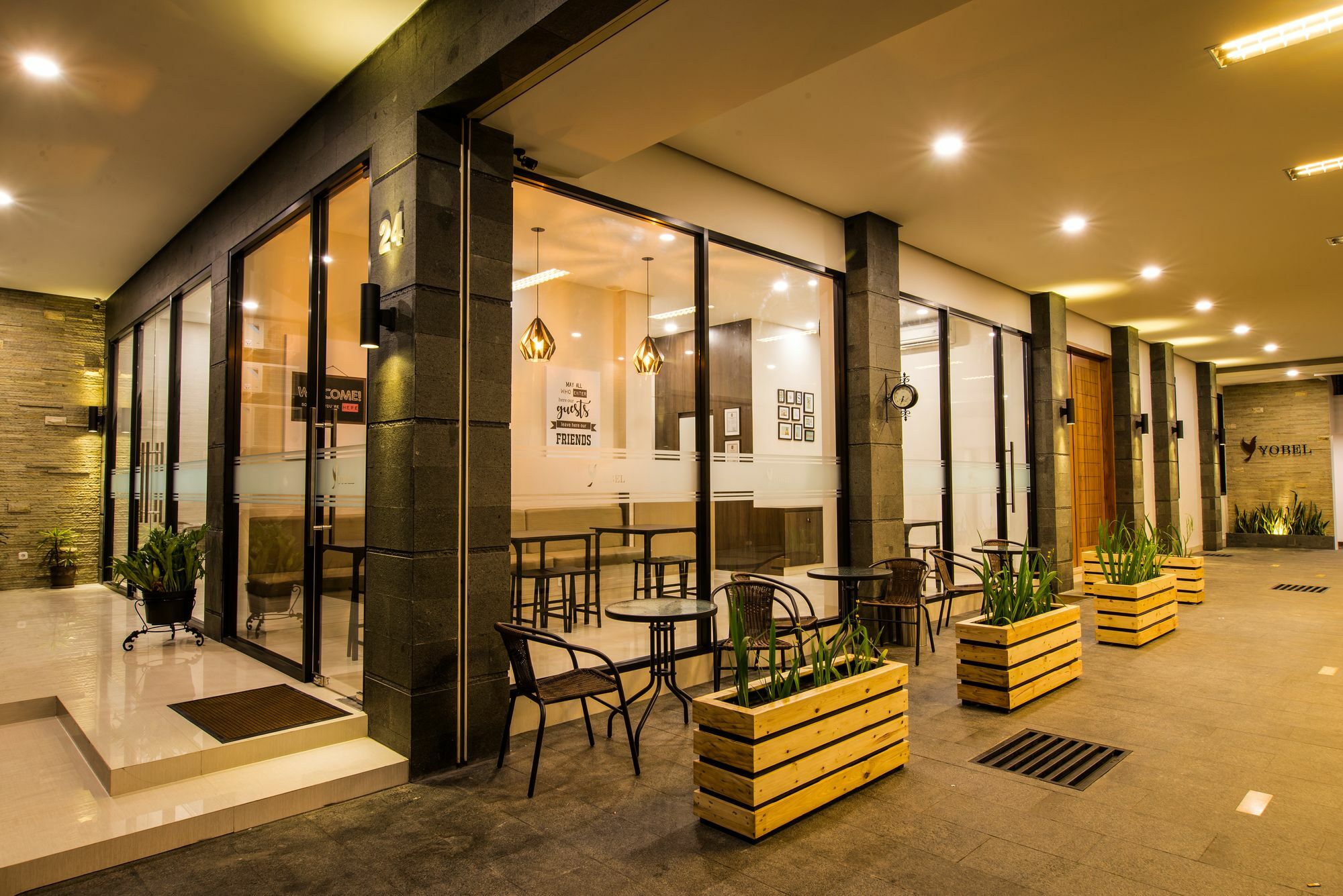 Yobel Hotel Yogyakarta Kültér fotó